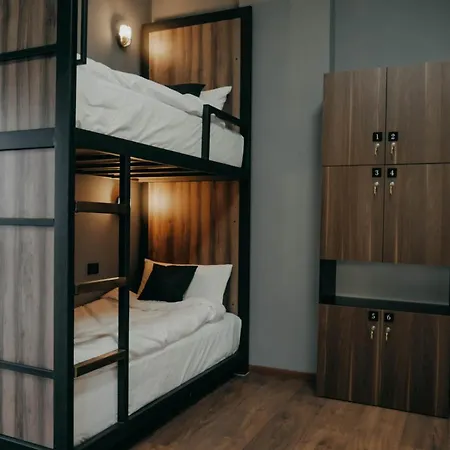 Hostel The Maze